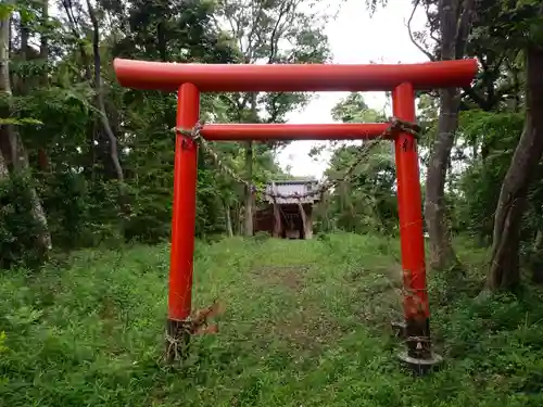 神社(名称不明)の鳥居