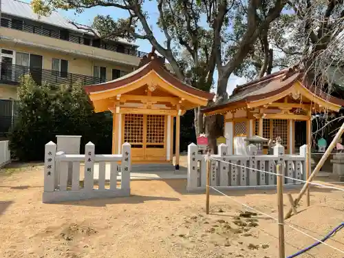 諏訪神社の末社・摂社