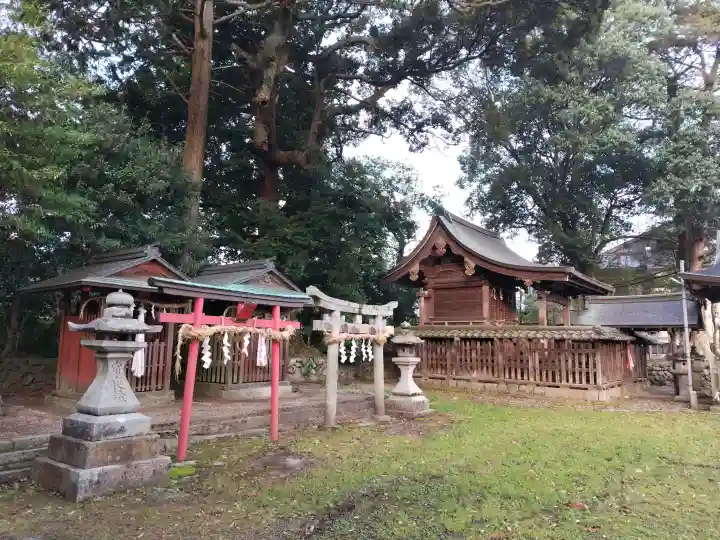 王子神社の{uncategorized: "未分類", other: "その他", undefined: "問題あり", building: "その他建物", grave: "お墓", sacred_gate: "鳥居", guardian: "狛犬", statue: "像", buddha: "仏像", history: "歴史", nature: "自然", garden: "庭園", animal: "動物", pagoda: "塔", temizu: "手水舎", mountain_gate: "山門・神門", sanctuary: "本殿・本堂", subordinate: "末社・摂社", art: "芸術", scenery: "景色", jizo: "地蔵", ema: "絵馬", goshuin: "御朱印", omikuji: "おみくじ", items: "授与品その他", amulet: "お守り", goshuincho: "御朱印帳", eats: "食事", festival: "お祭り", votive_dance: "神楽", shichigosan: "七五三参", wedding: "結婚式", experience: "体験その他", initially: "初詣", around: "周辺", anti_infection: "感染症対策"}