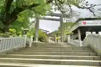 伊勢山皇大神宮の鳥居