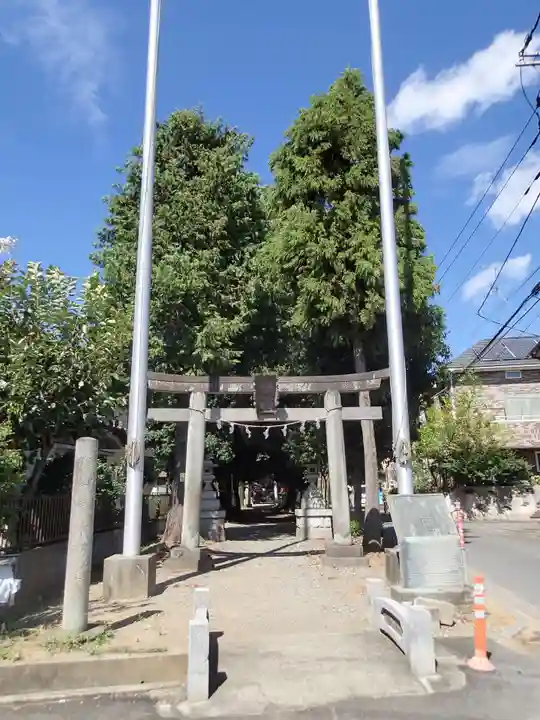 青渭神社の鳥居