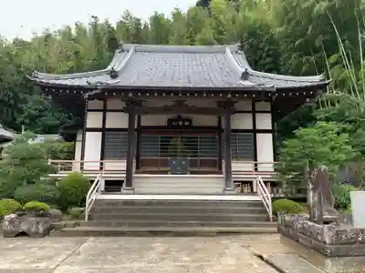 重願寺の本殿・本堂