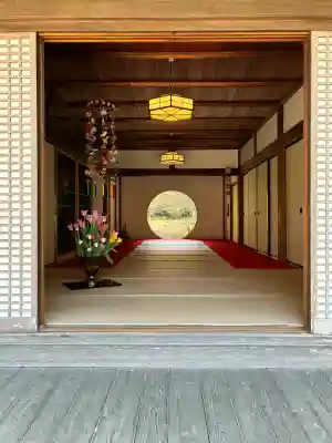 明月院の{uncategorized: "未分類", other: "その他", undefined: "問題あり", building: "その他建物", grave: "お墓", sacred_gate: "鳥居", guardian: "狛犬", statue: "像", buddha: "仏像", history: "歴史", nature: "自然", garden: "庭園", animal: "動物", pagoda: "塔", temizu: "手水舎", mountain_gate: "山門・神門", sanctuary: "本殿・本堂", subordinate: "末社・摂社", art: "芸術", scenery: "景色", jizo: "地蔵", ema: "絵馬", goshuin: "御朱印", omikuji: "おみくじ", items: "授与品その他", amulet: "お守り", goshuincho: "御朱印帳", eats: "食事", festival: "お祭り", votive_dance: "神楽", shichigosan: "七五三参", wedding: "結婚式", experience: "体験その他", initially: "初詣", around: "周辺", anti_infection: "感染症対策"}