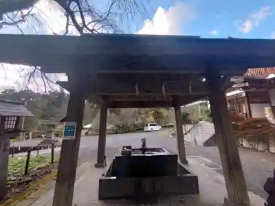 南湖神社の手水舎