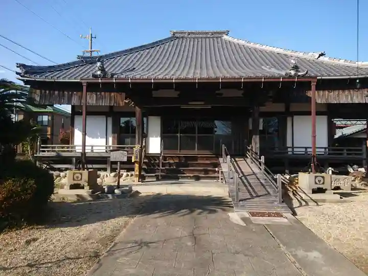 明願寺の本殿・本堂