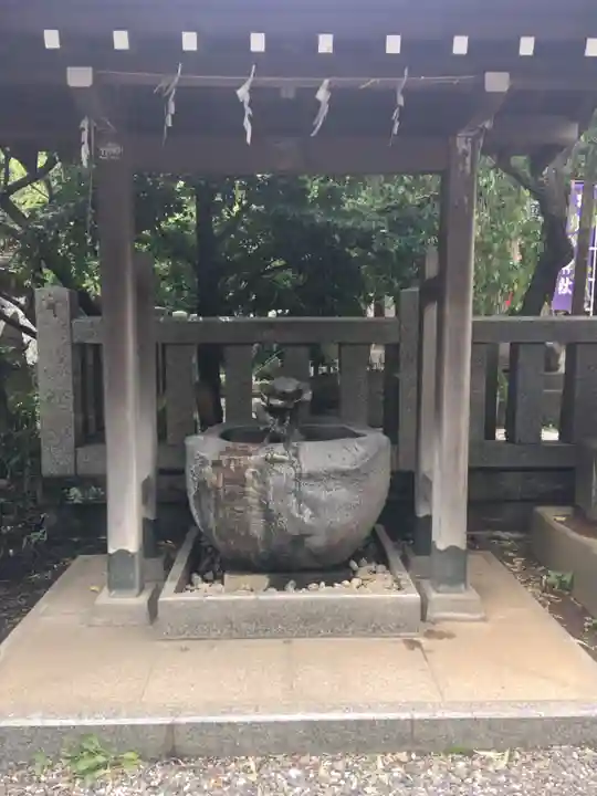 牛天神北野神社の手水舎