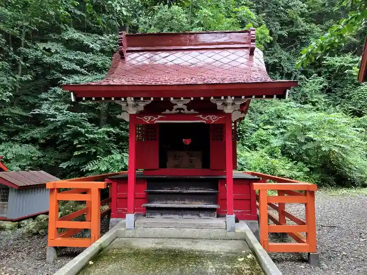 遠軽神社の末社・摂社