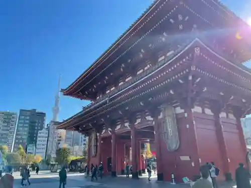 浅草寺の山門