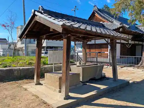 美和神社の手水舎