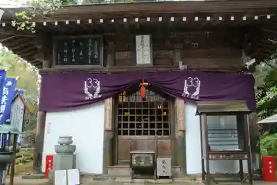 誕生寺の本殿・本堂