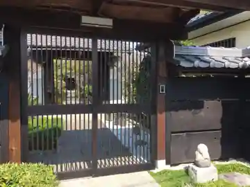 西住院の山門・神門