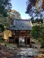 総見寺の山門・神門