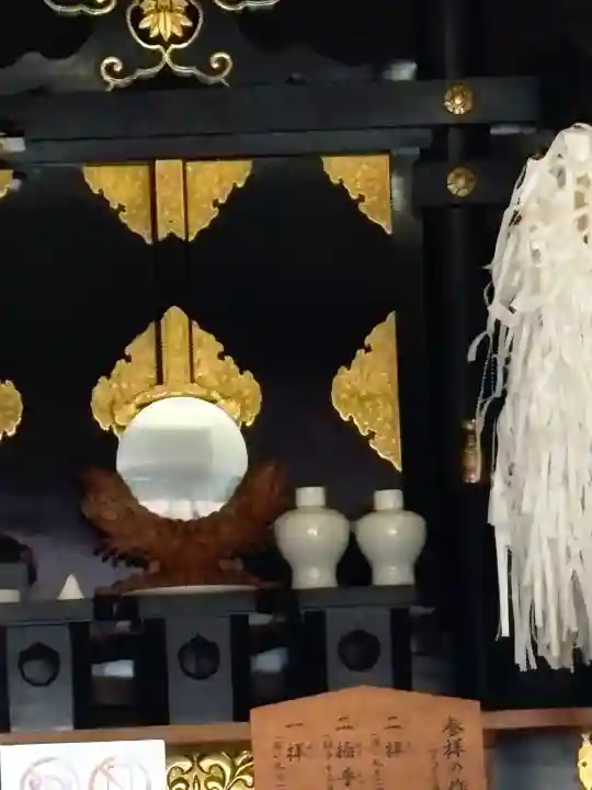 白旗神社の{uncategorized: "未分類", other: "その他", undefined: "問題あり", building: "その他建物", grave: "お墓", sacred_gate: "鳥居", guardian: "狛犬", statue: "像", buddha: "仏像", history: "歴史", nature: "自然", garden: "庭園", animal: "動物", pagoda: "塔", temizu: "手水舎", mountain_gate: "山門・神門", sanctuary: "本殿・本堂", subordinate: "末社・摂社", art: "芸術", scenery: "景色", jizo: "地蔵", ema: "絵馬", goshuin: "御朱印", omikuji: "おみくじ", items: "授与品その他", amulet: "お守り", goshuincho: "御朱印帳", eats: "食事", festival: "お祭り", votive_dance: "神楽", shichigosan: "七五三参", wedding: "結婚式", experience: "体験その他", initially: "初詣", around: "周辺", anti_infection: "感染症対策"}