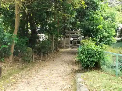 大直禰子神社の{uncategorized: "未分類", other: "その他", undefined: "問題あり", building: "その他建物", grave: "お墓", sacred_gate: "鳥居", guardian: "狛犬", statue: "像", buddha: "仏像", history: "歴史", nature: "自然", garden: "庭園", animal: "動物", pagoda: "塔", temizu: "手水舎", mountain_gate: "山門・神門", sanctuary: "本殿・本堂", subordinate: "末社・摂社", art: "芸術", scenery: "景色", jizo: "地蔵", ema: "絵馬", goshuin: "御朱印", omikuji: "おみくじ", items: "授与品その他", amulet: "お守り", goshuincho: "御朱印帳", eats: "食事", festival: "お祭り", votive_dance: "神楽", shichigosan: "七五三参", wedding: "結婚式", experience: "体験その他", initially: "初詣", around: "周辺", anti_infection: "感染症対策"}