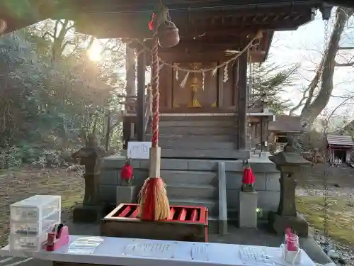 穴蔵神社の{uncategorized: "未分類", other: "その他", undefined: "問題あり", building: "その他建物", grave: "お墓", sacred_gate: "鳥居", guardian: "狛犬", statue: "像", buddha: "仏像", history: "歴史", nature: "自然", garden: "庭園", animal: "動物", pagoda: "塔", temizu: "手水舎", mountain_gate: "山門・神門", sanctuary: "本殿・本堂", subordinate: "末社・摂社", art: "芸術", scenery: "景色", jizo: "地蔵", ema: "絵馬", goshuin: "御朱印", omikuji: "おみくじ", items: "授与品その他", amulet: "お守り", goshuincho: "御朱印帳", eats: "食事", festival: "お祭り", votive_dance: "神楽", shichigosan: "七五三参", wedding: "結婚式", experience: "体験その他", initially: "初詣", around: "周辺", anti_infection: "感染症対策"}