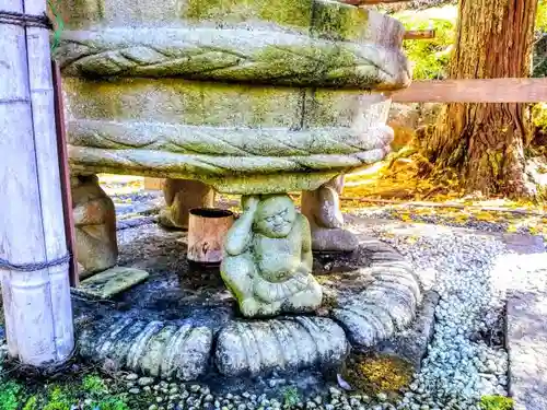 八幡神社松平東照宮の手水舎