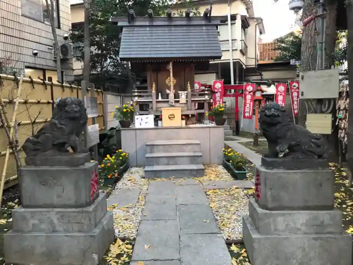 高円寺氷川神社の末社・摂社