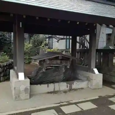 埼玉縣護國神社の手水舎