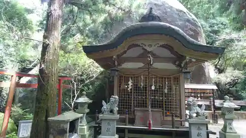 磐船神社の本殿