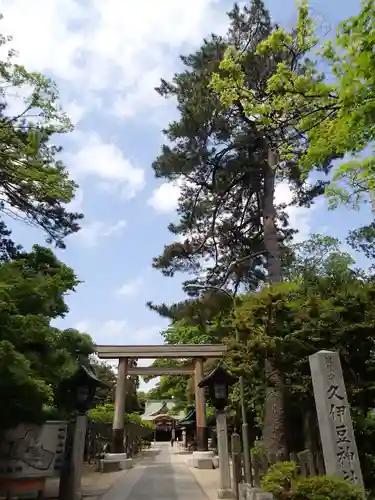 越ヶ谷久伊豆神社の鳥居