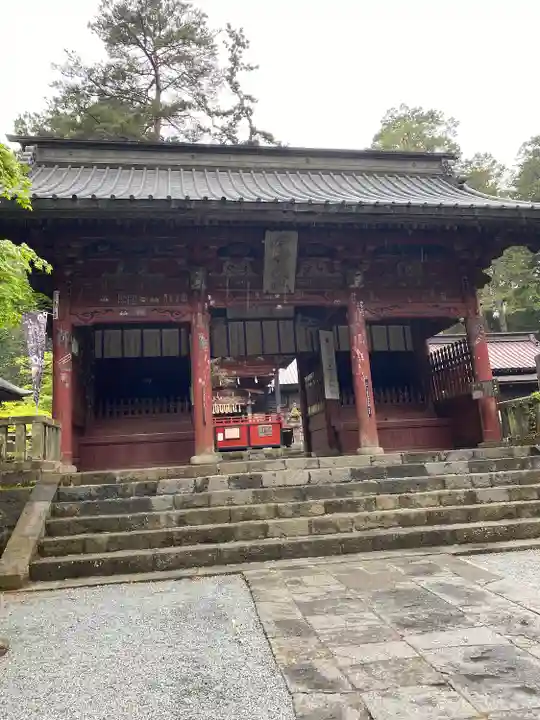 北口本宮冨士浅間神社の山門・神門