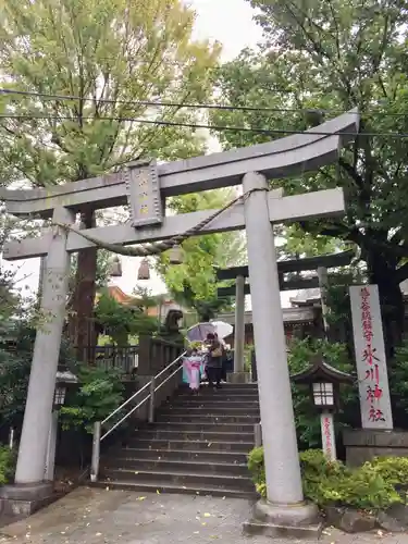 鳩ヶ谷氷川神社の鳥居