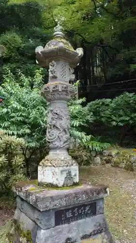 満願寺の塔