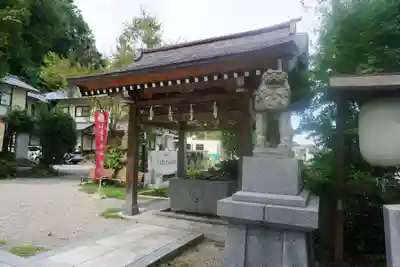 毛谷黒龍神社の手水舎