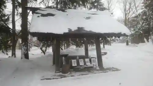 栗沢神社の手水舎