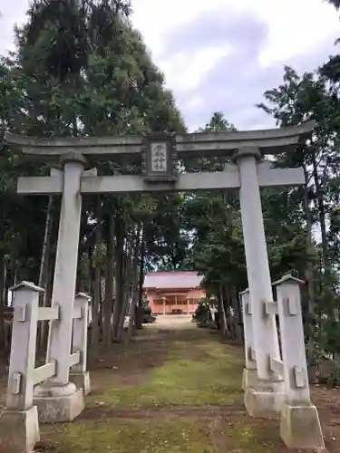 塚崎香取神社の鳥居