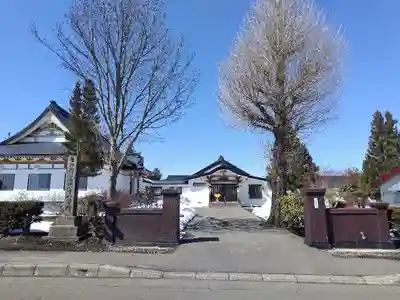 照明寺の本殿・本堂