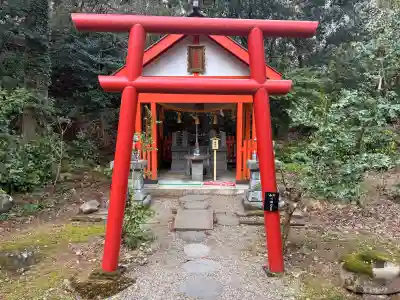 春日山神社の{uncategorized: "未分類", other: "その他", undefined: "問題あり", building: "その他建物", grave: "お墓", sacred_gate: "鳥居", guardian: "狛犬", statue: "像", buddha: "仏像", history: "歴史", nature: "自然", garden: "庭園", animal: "動物", pagoda: "塔", temizu: "手水舎", mountain_gate: "山門・神門", sanctuary: "本殿・本堂", subordinate: "末社・摂社", art: "芸術", scenery: "景色", jizo: "地蔵", ema: "絵馬", goshuin: "御朱印", omikuji: "おみくじ", items: "授与品その他", amulet: "お守り", goshuincho: "御朱印帳", eats: "食事", festival: "お祭り", votive_dance: "神楽", shichigosan: "七五三参", wedding: "結婚式", experience: "体験その他", initially: "初詣", around: "周辺", anti_infection: "感染症対策"}