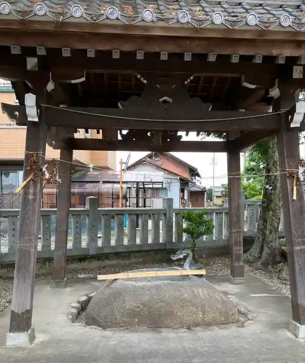 御井神社の手水舎