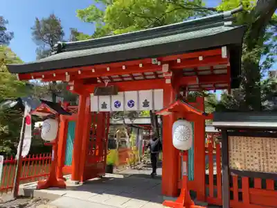 生島足島神社の山門・神門