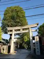 麻布氷川神社の鳥居