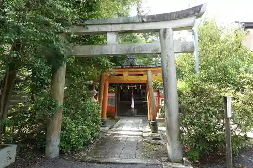 三尾神社の鳥居