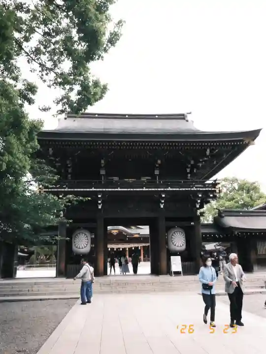 寒川神社の{uncategorized: "未分類", other: "その他", undefined: "問題あり", building: "その他建物", grave: "お墓", sacred_gate: "鳥居", guardian: "狛犬", statue: "像", buddha: "仏像", history: "歴史", nature: "自然", garden: "庭園", animal: "動物", pagoda: "塔", temizu: "手水舎", mountain_gate: "山門・神門", sanctuary: "本殿・本堂", subordinate: "末社・摂社", art: "芸術", scenery: "景色", jizo: "地蔵", ema: "絵馬", goshuin: "御朱印", omikuji: "おみくじ", items: "授与品その他", amulet: "お守り", goshuincho: "御朱印帳", eats: "食事", festival: "お祭り", votive_dance: "神楽", shichigosan: "七五三参", wedding: "結婚式", experience: "体験その他", initially: "初詣", around: "周辺", anti_infection: "感染症対策"}