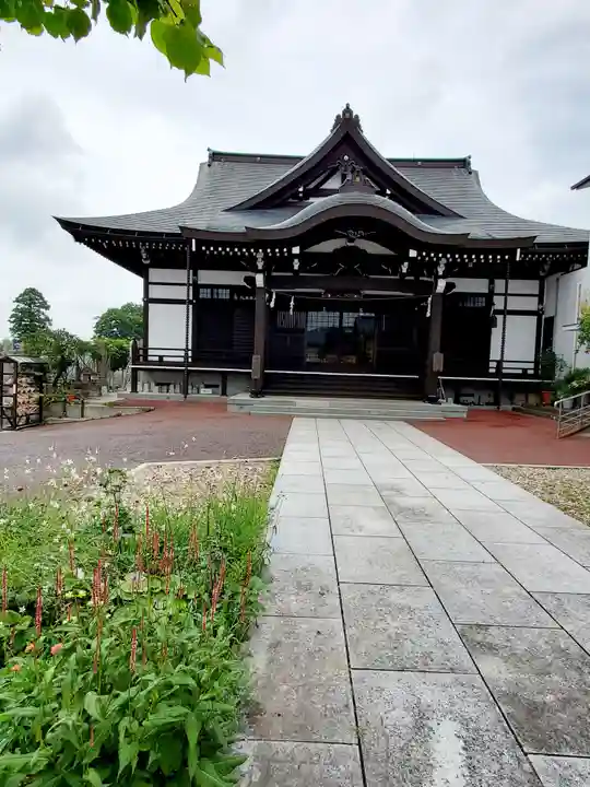 法現寺の本殿・本堂