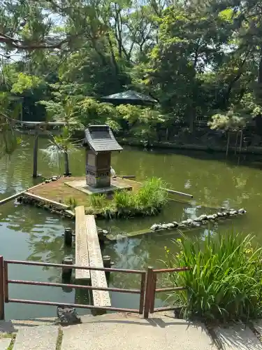 越ヶ谷久伊豆神社の{uncategorized: "未分類", other: "その他", undefined: "問題あり", building: "その他建物", grave: "お墓", sacred_gate: "鳥居", guardian: "狛犬", statue: "像", buddha: "仏像", history: "歴史", nature: "自然", garden: "庭園", animal: "動物", pagoda: "塔", temizu: "手水舎", mountain_gate: "山門・神門", sanctuary: "本殿・本堂", subordinate: "末社・摂社", art: "芸術", scenery: "景色", jizo: "地蔵", ema: "絵馬", goshuin: "御朱印", omikuji: "おみくじ", items: "授与品その他", amulet: "お守り", goshuincho: "御朱印帳", eats: "食事", festival: "お祭り", votive_dance: "神楽", shichigosan: "七五三参", wedding: "結婚式", experience: "体験その他", initially: "初詣", around: "周辺", anti_infection: "感染症対策"}
