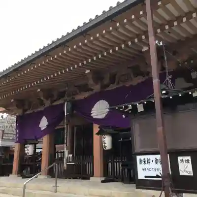壬生寺の本殿・本堂