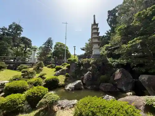 豊川閣　妙厳寺の庭園