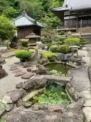 福田寺の庭園