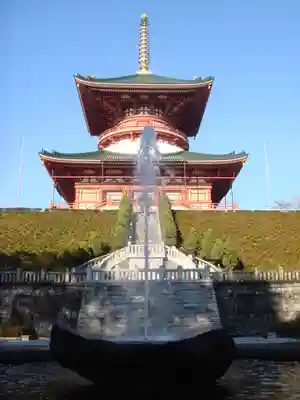 成田山新勝寺の塔