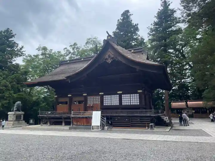 諏訪大社下社秋宮(長野県)