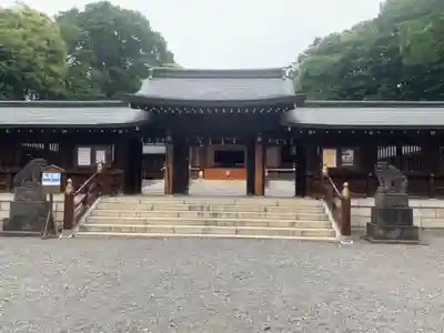 井草八幡宮の山門・神門