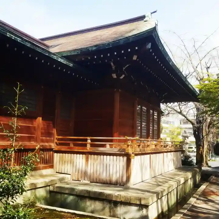 鎧神社の本殿・本堂