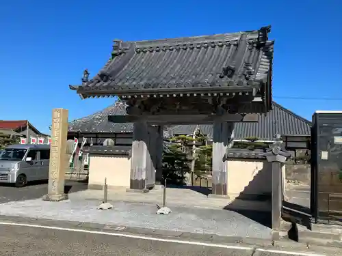 西方寺の山門