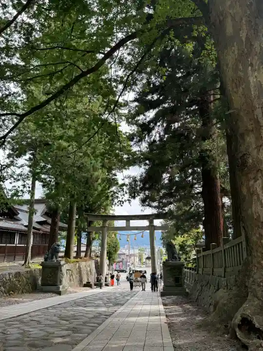 諏訪大社下社春宮(長野県)