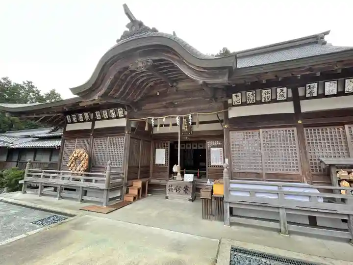 諏訪神社の本殿・本堂