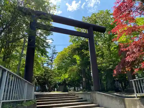 北広島市総鎮守　廣島神社の鳥居